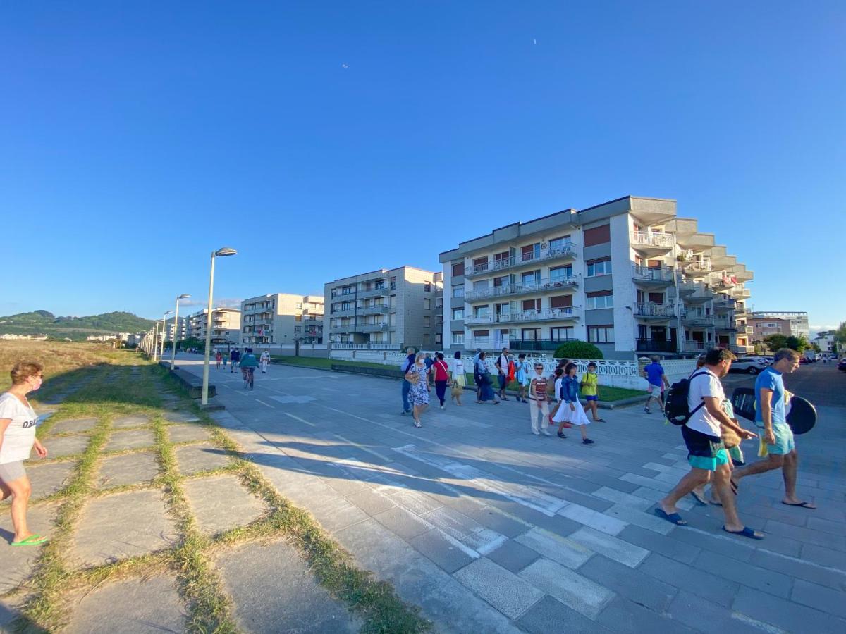 Piso Primera Linea De Playa Laredo Zewnętrze zdjęcie